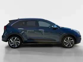 Kia Niro (2018) thumbnail 7