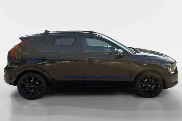 Kia Niro (2025) thumbnail 4