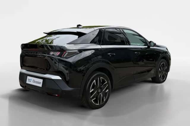 Peugeot 3008 (2024) thumbnail 2