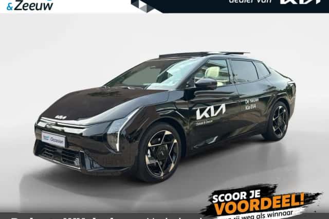 Kia EV4 (2025) thumbnail 1