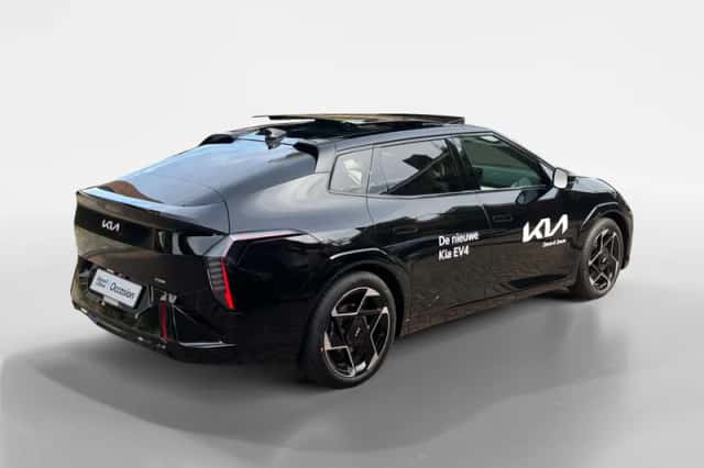 Kia EV4 (2025) thumbnail 2