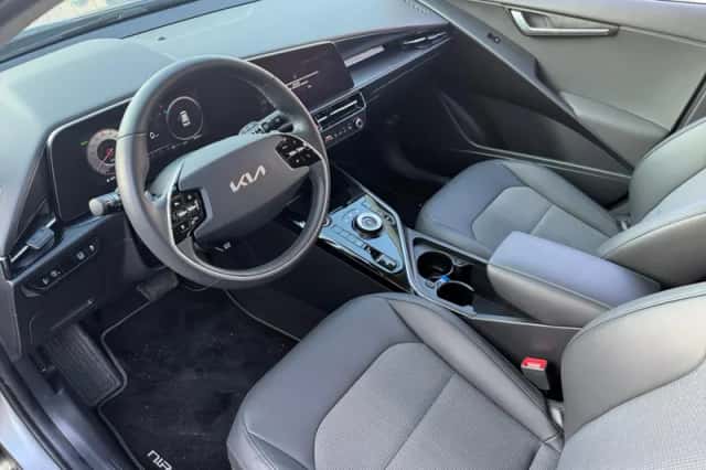 Kia Niro (2023) thumbnail 19