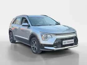 Kia Niro (2023) thumbnail 5