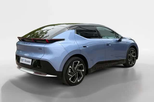 Lynk & Co 02 (2025) thumbnail 2