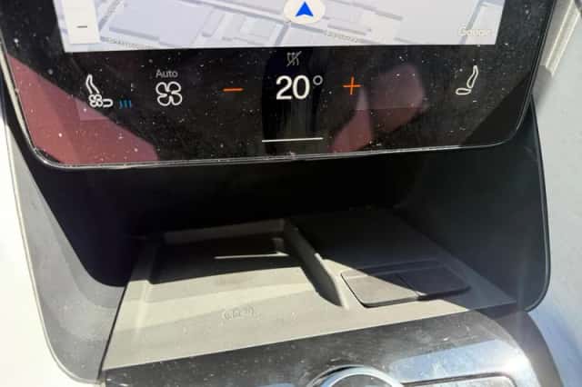 Polestar 2 (2023) thumbnail 25
