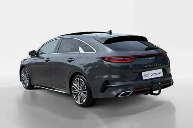 Kia Proceed (2019) thumbnail 4