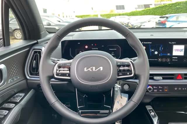 Kia Sorento (2026) thumbnail 15