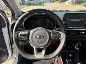 Kia Picanto (2021) thumbnail 13