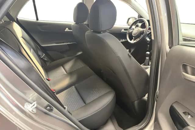 Kia Picanto (2023) thumbnail 15