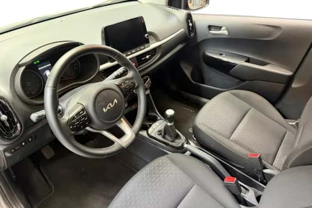 Kia Picanto (2023) thumbnail 19