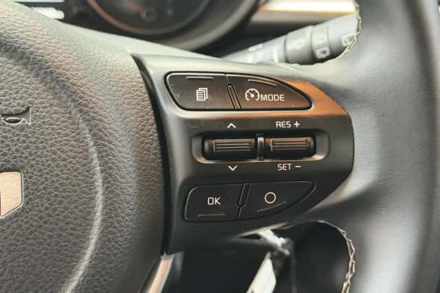 Kia Picanto (2023) thumbnail 22
