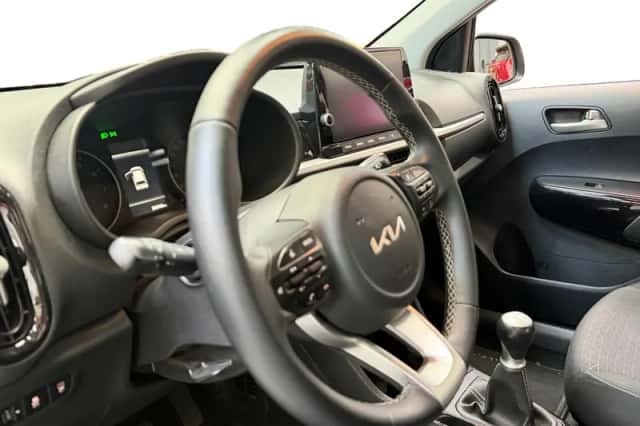 Kia Picanto (2023) thumbnail 27