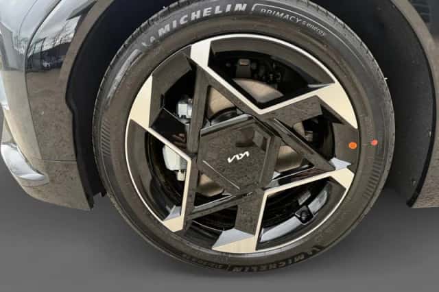 Kia EV4 (2026) thumbnail 8