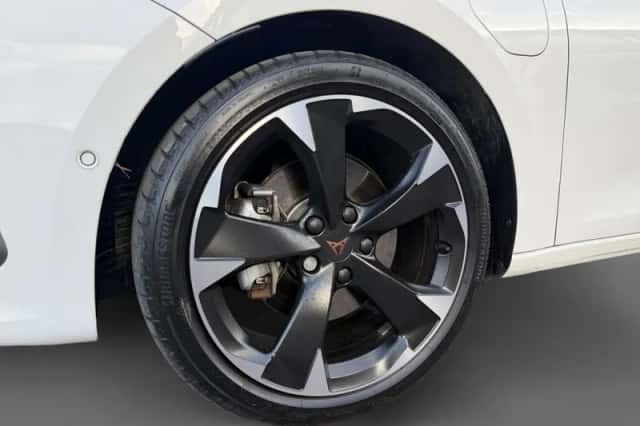 CUPRA Leon Sportstourer (2022) thumbnail 17
