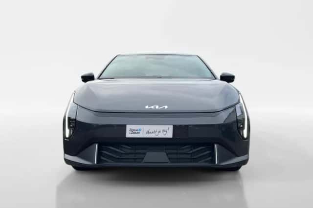 Kia EV4 (2026) thumbnail 8