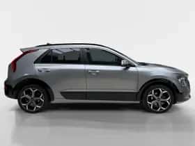 Kia Niro (2023) thumbnail 6