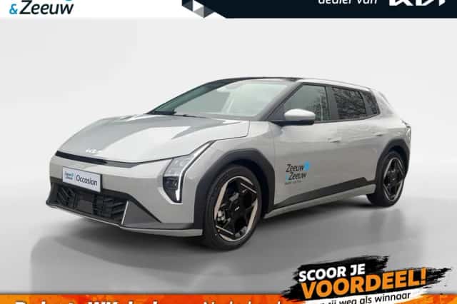 Kia EV4 (2026) thumbnail 1