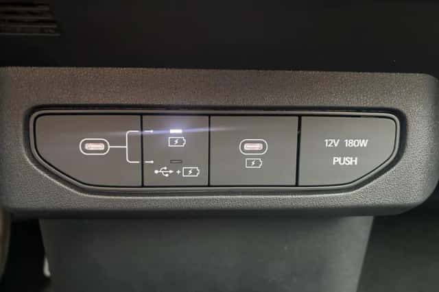 Kia EV4 (2026) thumbnail 8