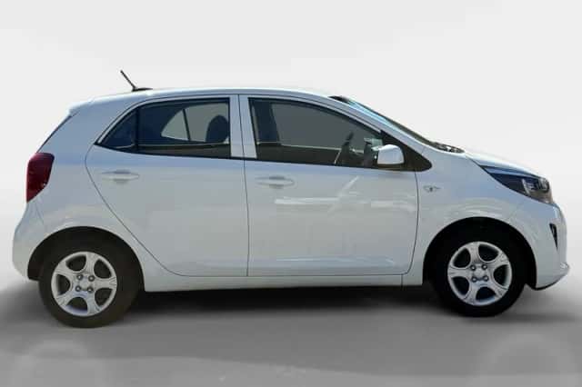 Kia Picanto (2023) thumbnail 4