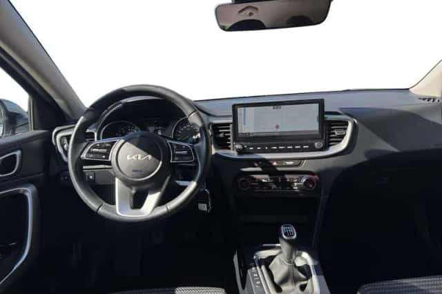 Kia Ceed Sportswagon (2024) thumbnail 14