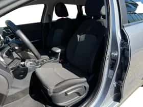 Kia Ceed Sportswagon (2024) thumbnail 19