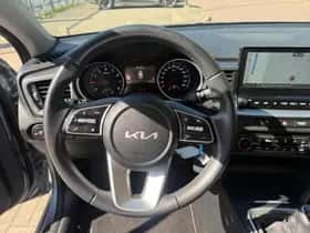 Kia Ceed Sportswagon (2024) thumbnail 21