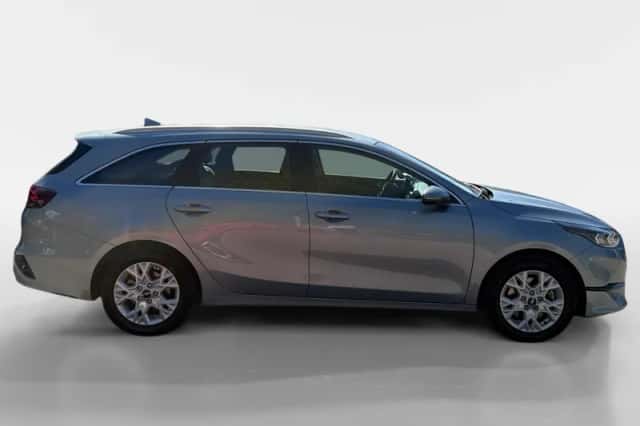 Kia Ceed Sportswagon (2024) thumbnail 8