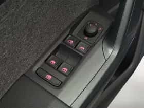 SEAT Arona (2025) thumbnail 16