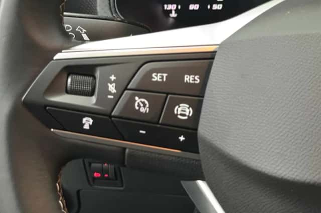 SEAT Arona (2025) thumbnail 21