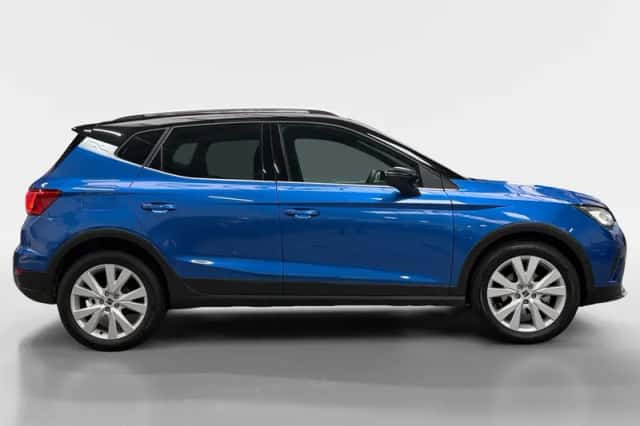 SEAT Arona (2025) thumbnail 8