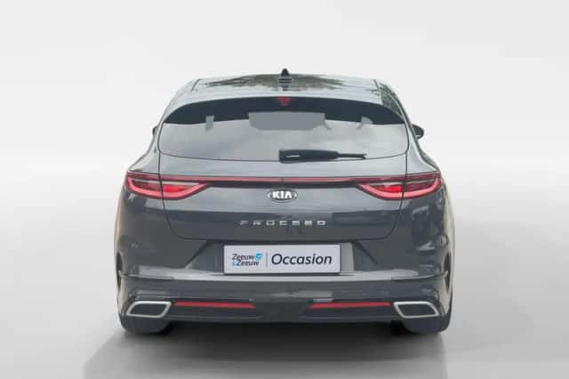 Kia Proceed (2019) thumbnail 6