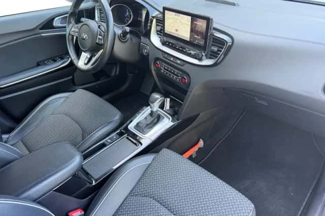 Kia XCeed (2021) thumbnail 9
