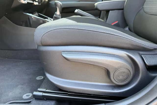 Kia Stonic (2025) thumbnail 14