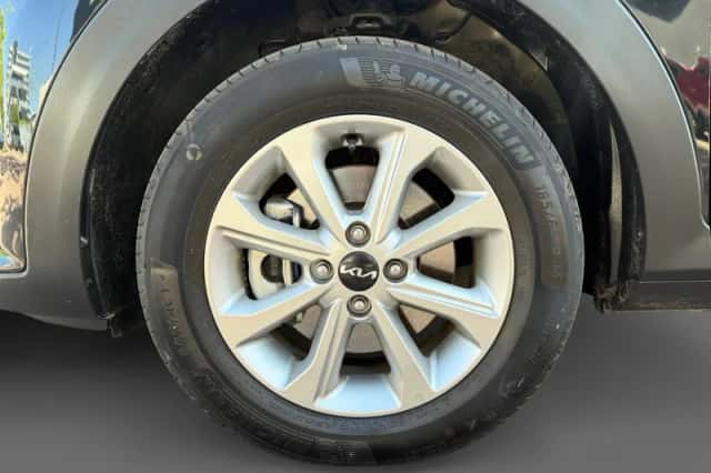 Kia Stonic (2025) thumbnail 17