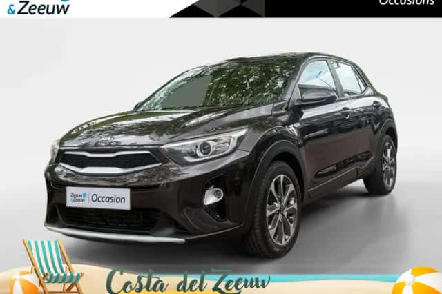 Kia Stonic (2018) thumbnail 1