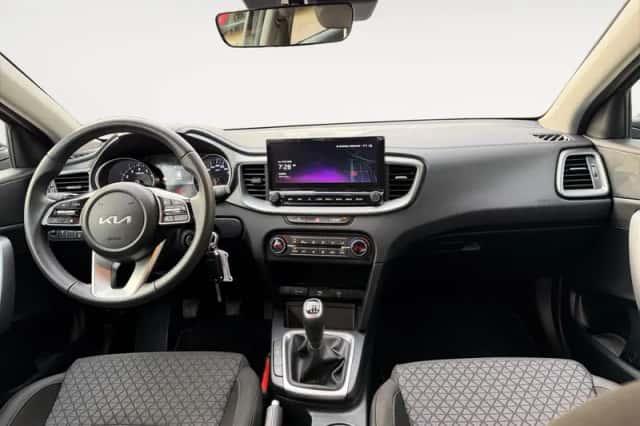 Kia Ceed Sportswagon (2025) thumbnail 13