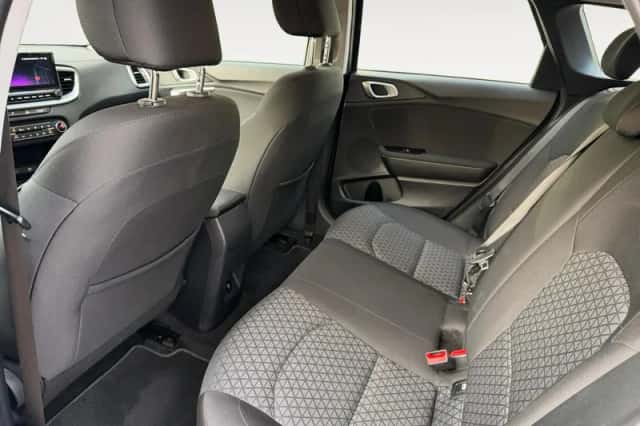 Kia Ceed Sportswagon (2025) thumbnail 14