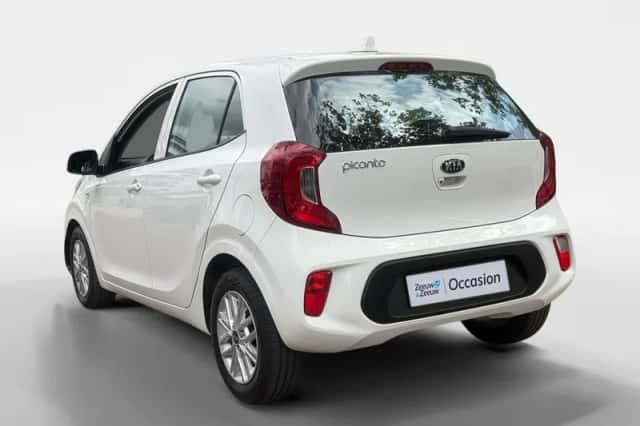 Kia Picanto (2020) thumbnail 4