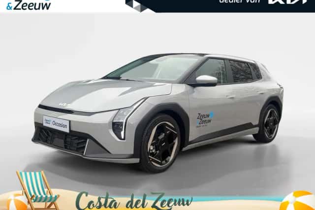Kia EV4 (2026) thumbnail 1