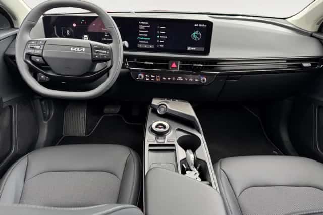 Kia EV6 (2026) thumbnail 12