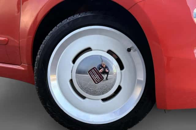 Fiat 500 (2017) thumbnail 2