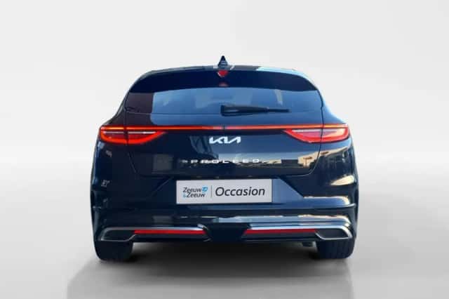 Kia Proceed (2024) thumbnail 6