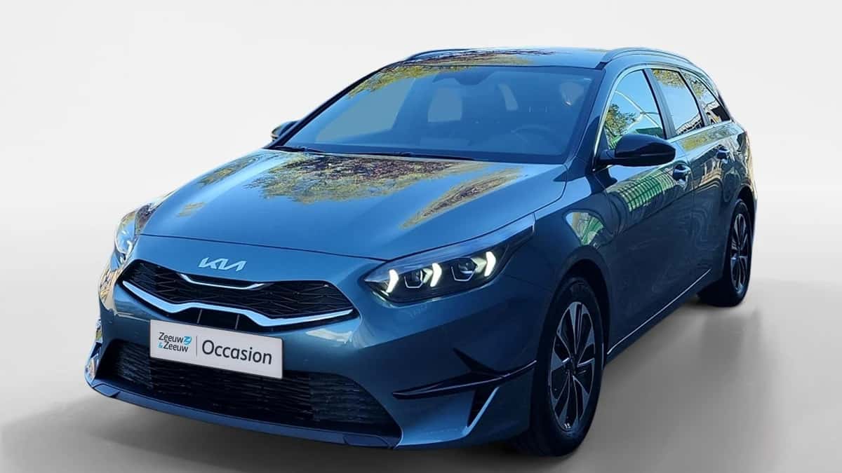 Kia Ceed Sportswagon (2025) — foto 1