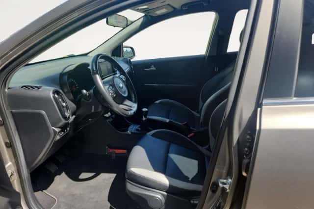 Kia Picanto (2019) thumbnail 11