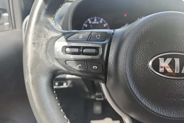 Kia Picanto (2019) thumbnail 17