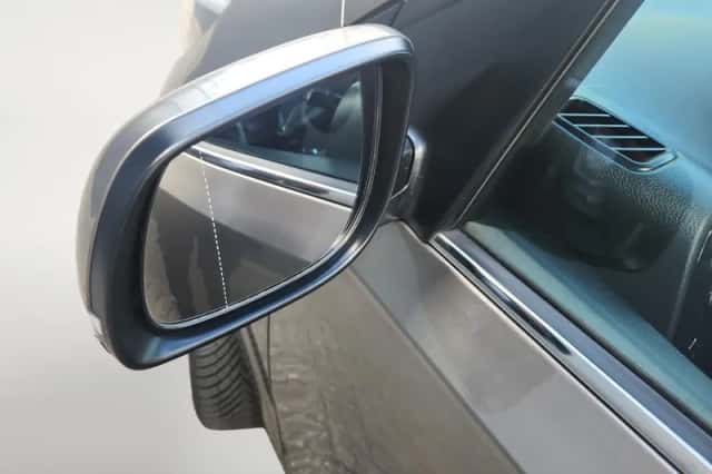Kia Picanto (2019) thumbnail 22