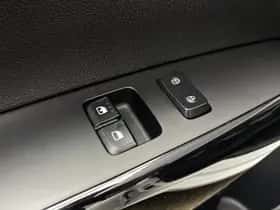Kia Picanto (2023) thumbnail 23