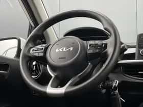 Kia Picanto (2023) thumbnail 10