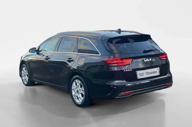 Kia Ceed Sportswagon (2024) thumbnail 3