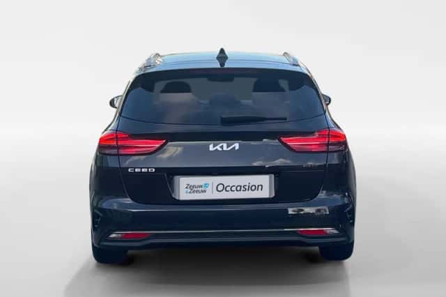 Kia Ceed Sportswagon (2024) thumbnail 4